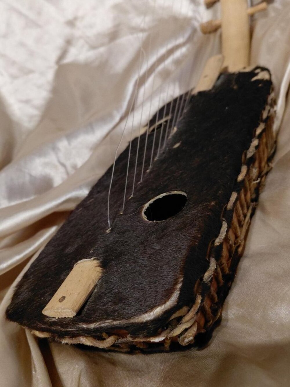 Vintage Ugandan Adungu 10 String Harp